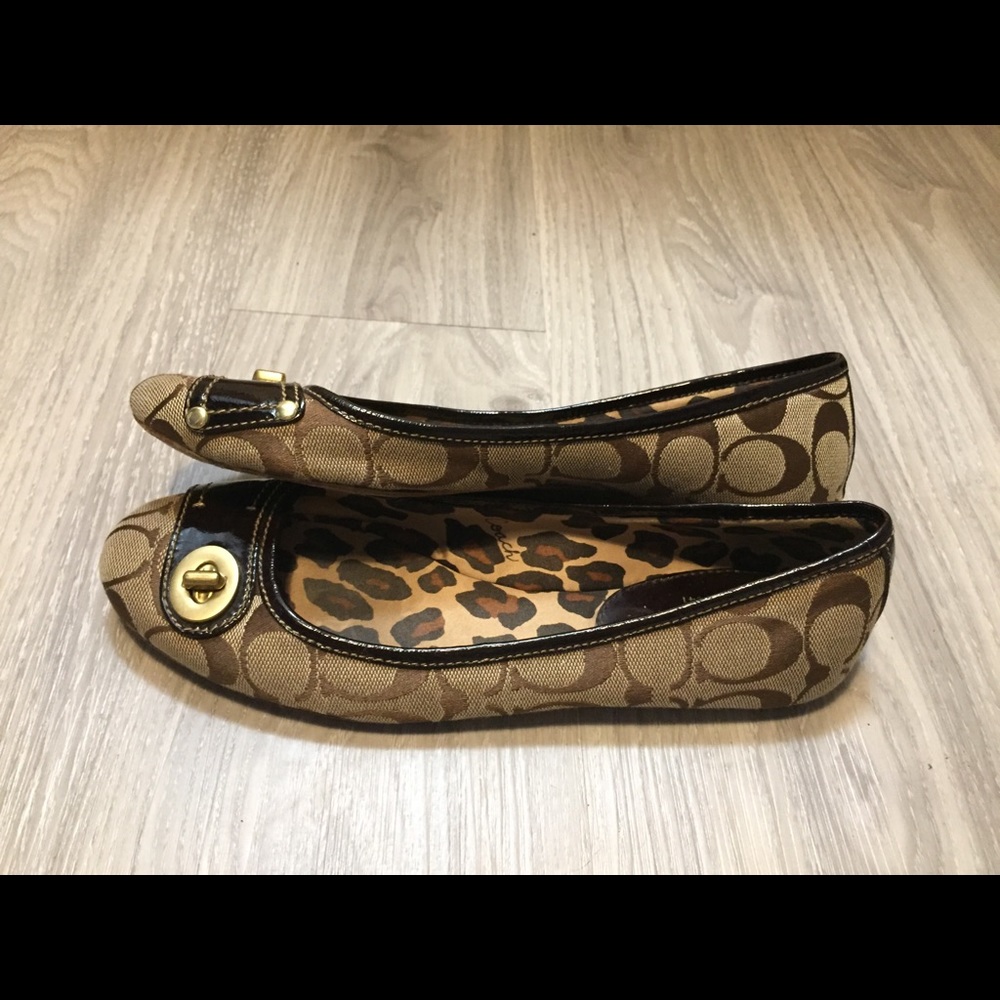 Coach Flats